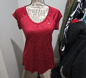 Nike Red Fitted Short Sleeve Tee